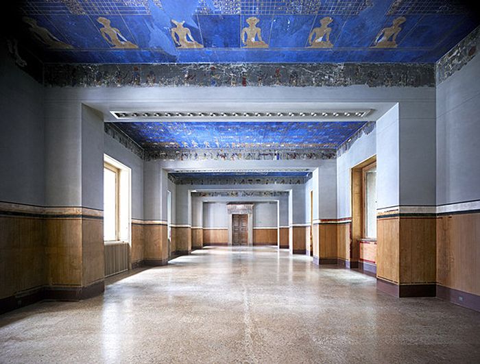 Candida Hofer ルーブル美術館の写真集 Candida Hofer ルーブル美術館の写真集